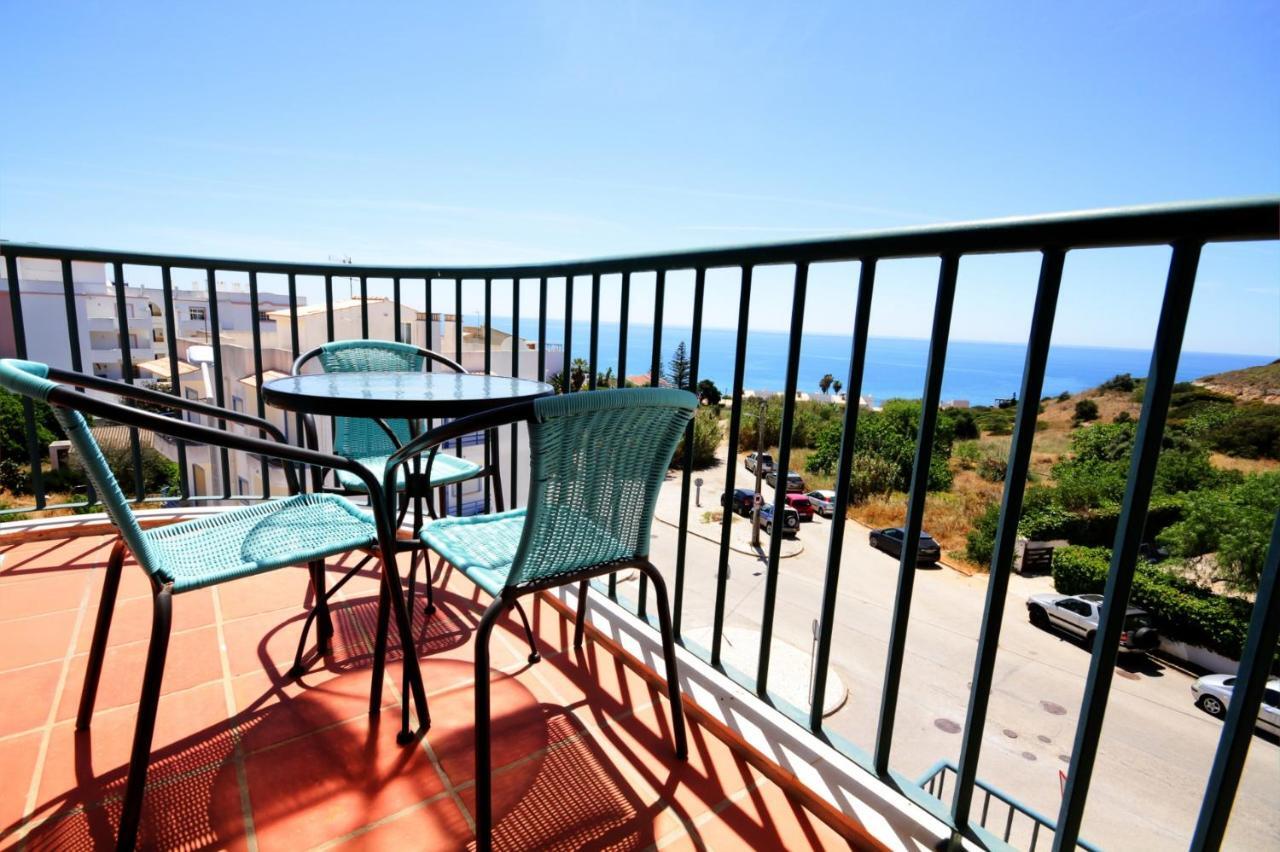 St James Praia Da Luz Bagian luar foto